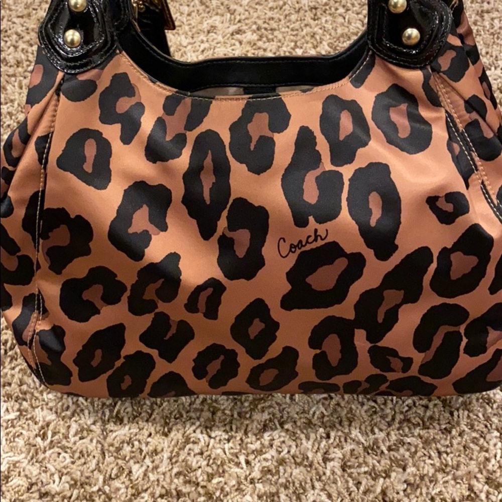 Coach leopard purse - Picture 2 of 7